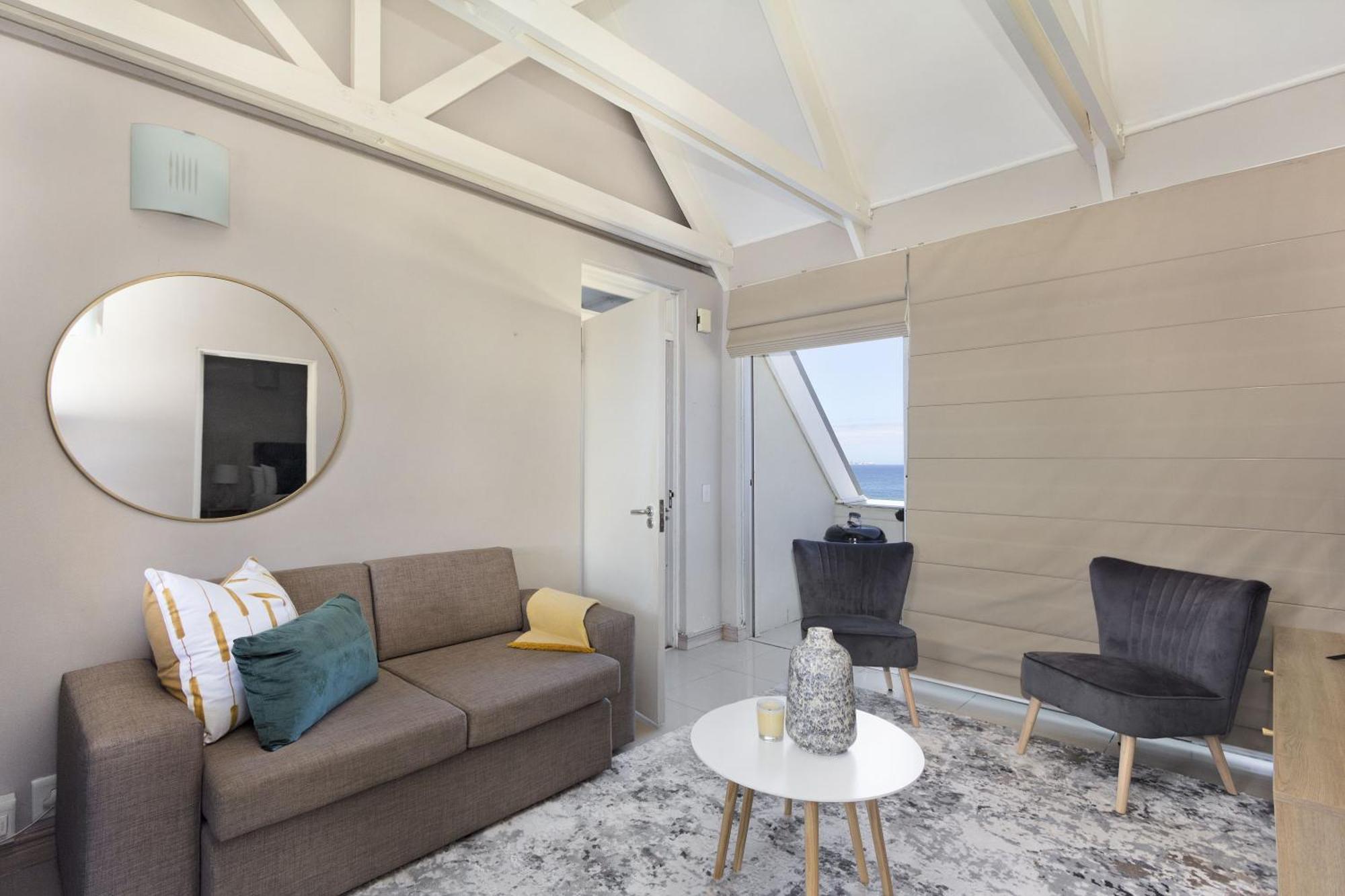 Apartment Dolphin H301 By Host Agents Bloubergstrand